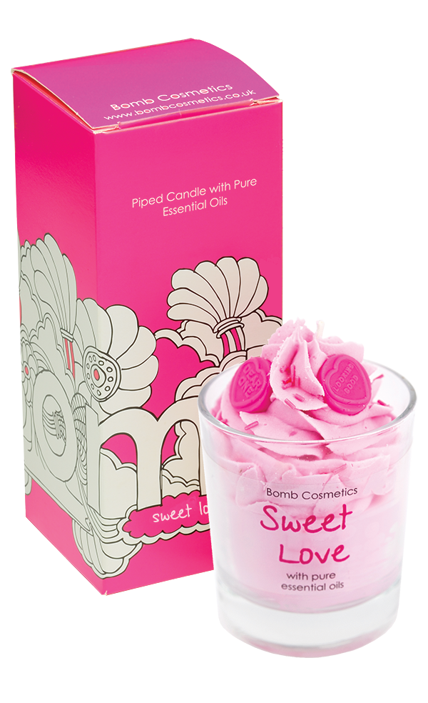 Sweet Love Piped Glass Candle